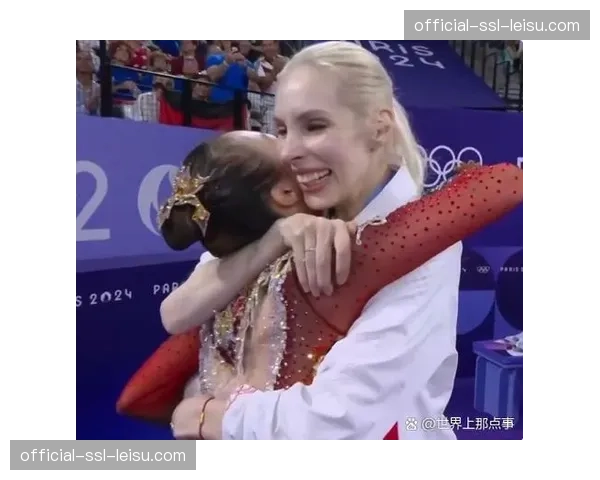 意大利队抵达卡迪夫，主教练强调“无压力状态下的表现”